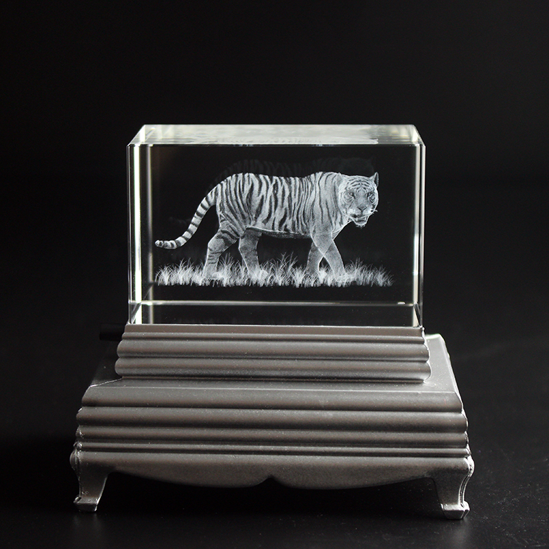 K9 Crystal Tiger Model Statue  - Paper Weight Crystal recension och pris