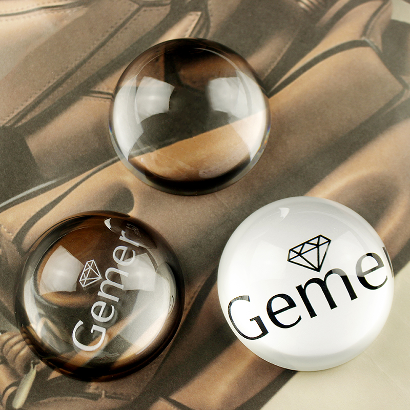 Custom Crystal Hemisphere Glas - Paper Weight Crystal recension och pris