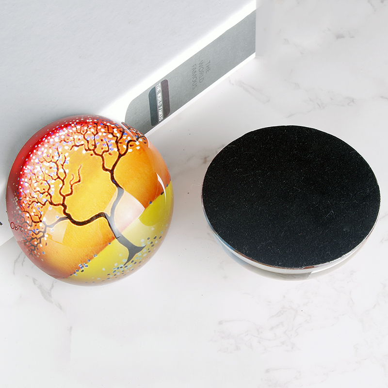 Custom Crystal Hemisphere Glas - Paper Weight Crystal recension och pris